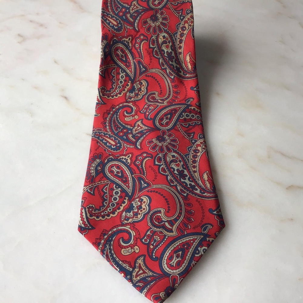 Giorgio Sermoneta red paisley print silk necktie